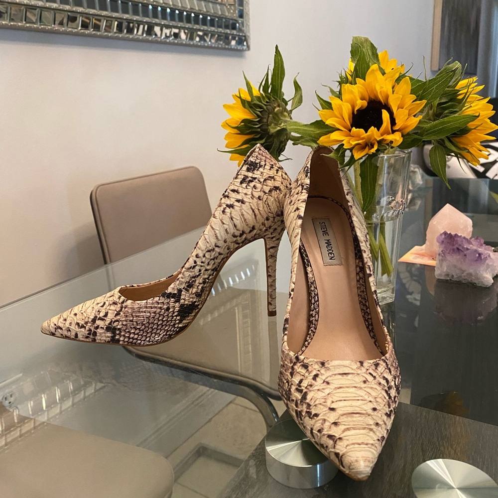 Steve Madden snake heels
